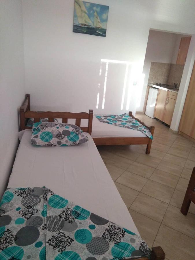 Vito Apartments Сутоморе Екстериор снимка