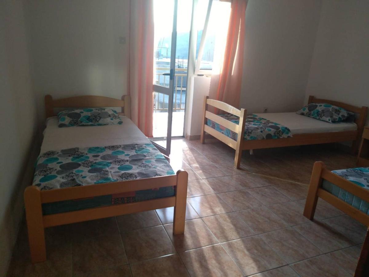 Vito Apartments Сутоморе Екстериор снимка