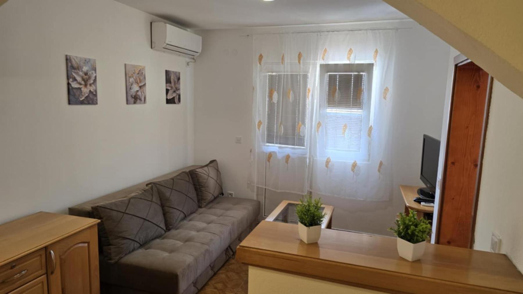 Vito Apartments Сутоморе Екстериор снимка